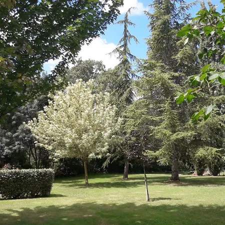 Logis De Lange 2 P * Saint-Hilaire-la-Palud