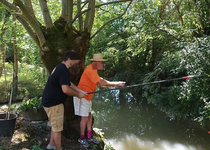 Logis De Lange 2 P * Saint-Hilaire-la-Palud